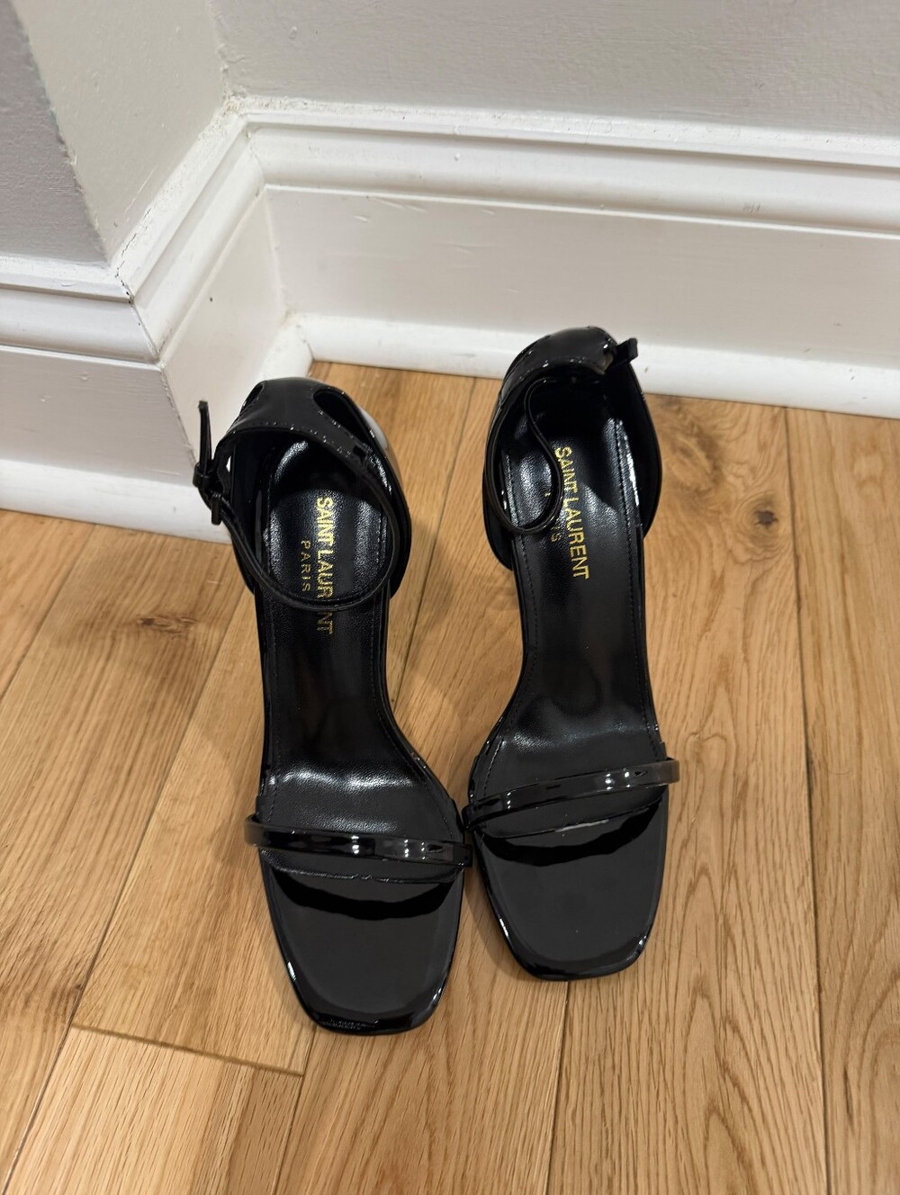 Saint Laurent Black Patent Logo Sculptural Heel Sandals - Picture 9 of 11